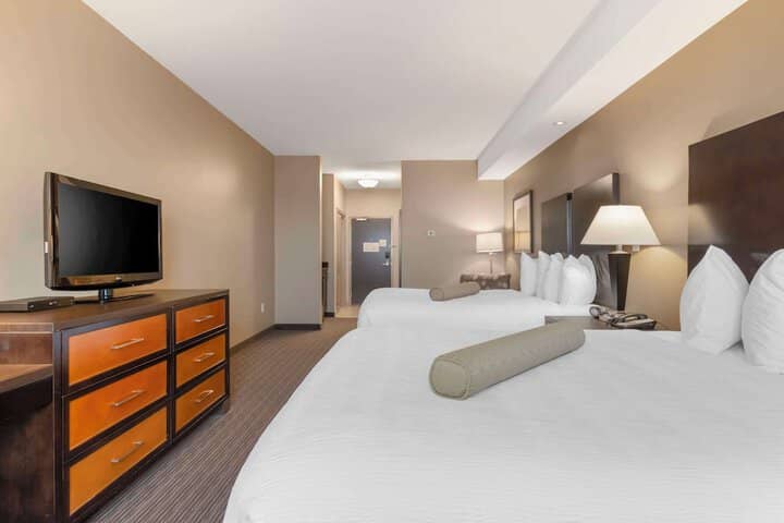 Room 14 of 40