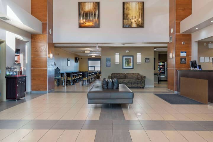 Hotel Interior 4 of 40